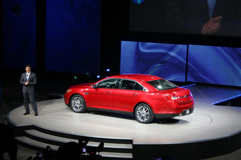 Illustration for article titled 2010 Ford Taurus: A Flagship Returns